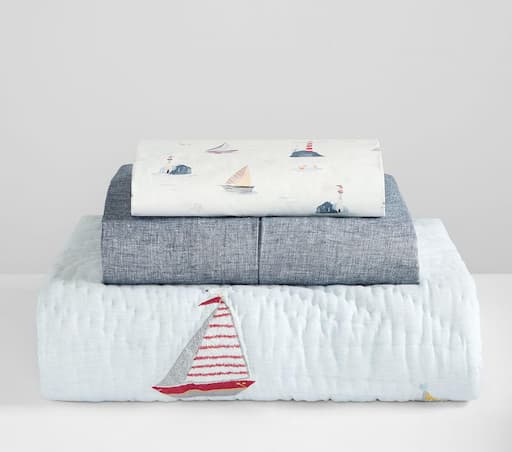 Купить Комплект постельного белья Sailboat Quilt Set: Sailboat Toddler Quilt Sailboat Crib Sheet Indigo Linen Crib Skirt в интернет-магазине roooms.ru