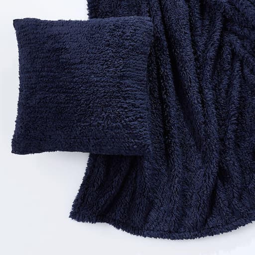 Купить Декоративная подушка/Одеяло Recycled Cozy Bed Blanket and Pillow Cover Set Twin XL and 18x18 в интернет-магазине roooms.ru