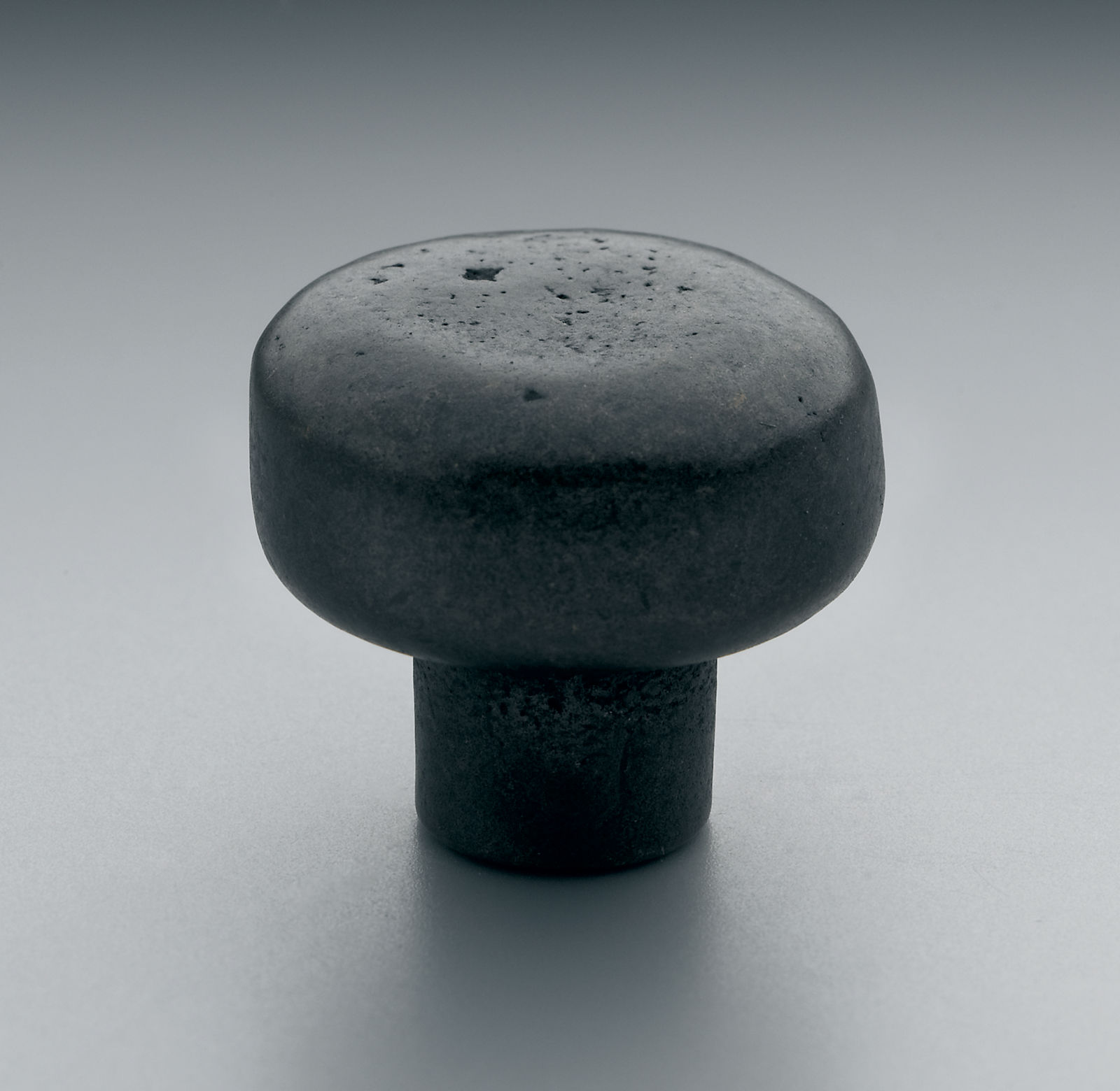 Купить Ручка-кнопка Dakota Round Knob в интернет-магазине roooms.ru