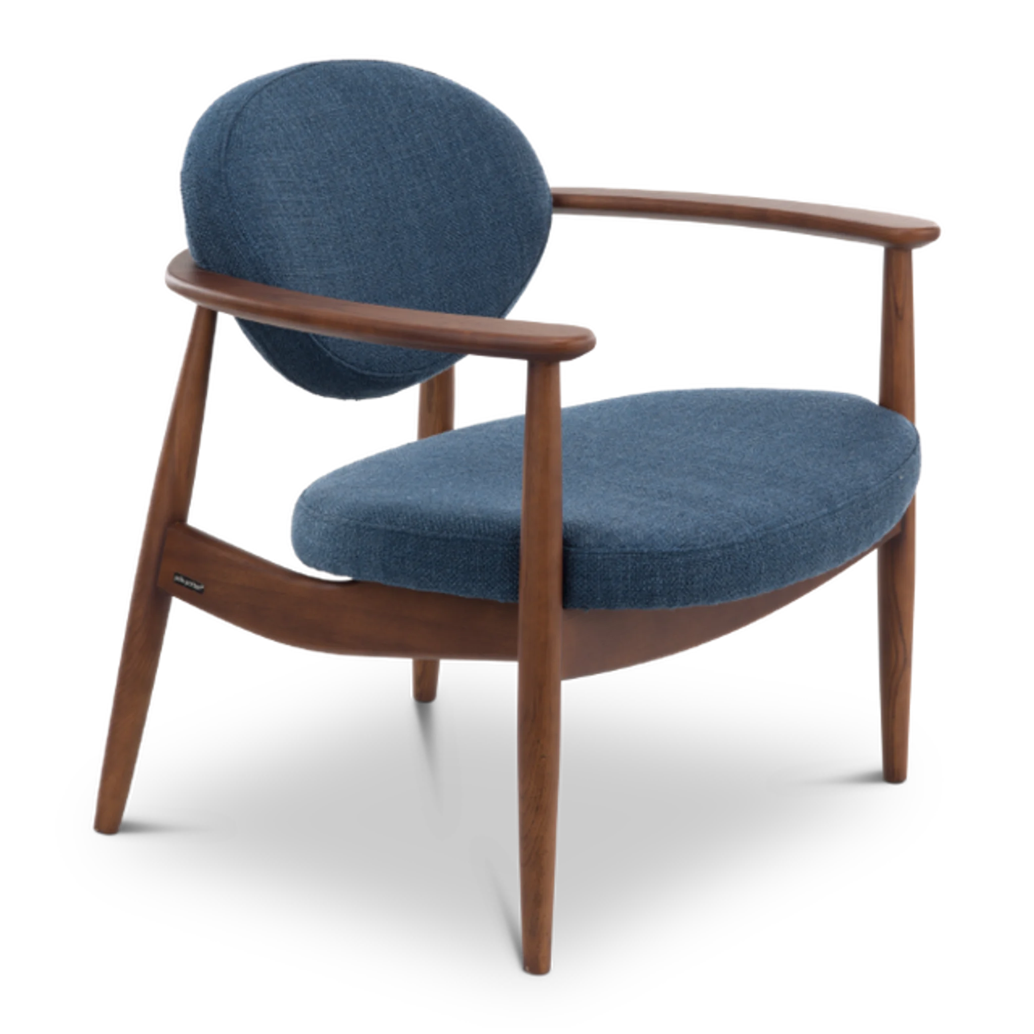 Купить Кресло Smooth Fabric Roundy Chair в интернет-магазине roooms.ru