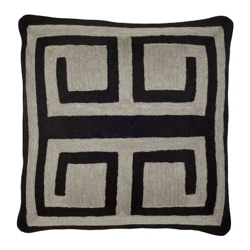 Купить Декоративная подушка Cushion Bliss в интернет-магазине roooms.ru