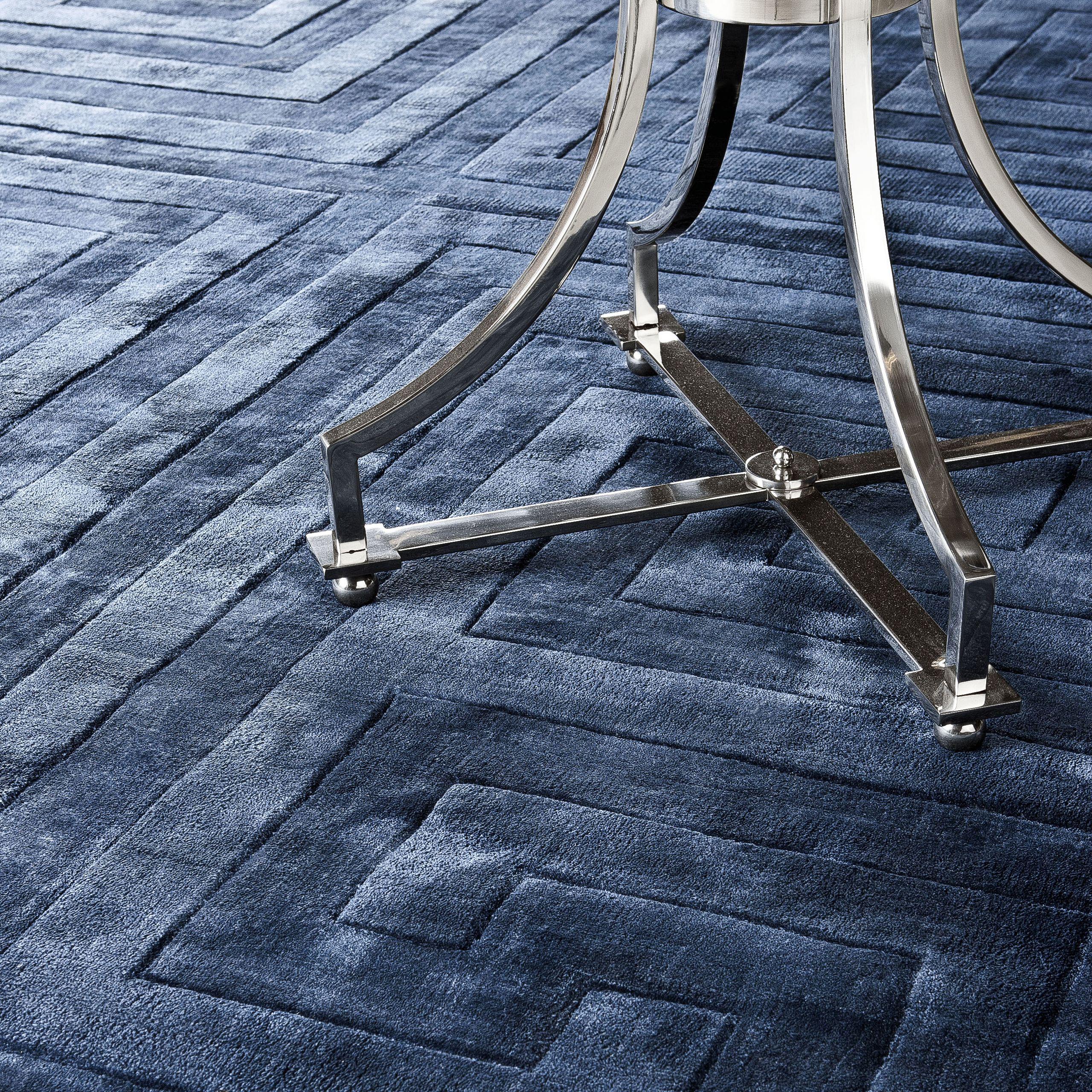 sapphire H: 200 cm W: 300 cm