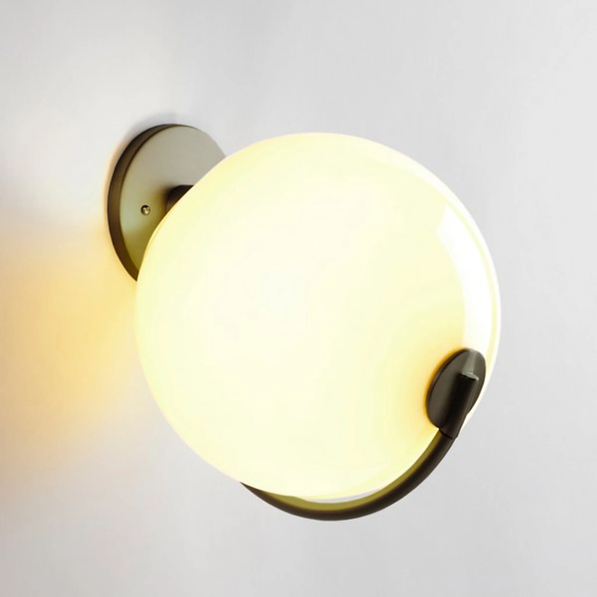 Купить Бра Fiddlehead Wall Sconce в интернет-магазине roooms.ru