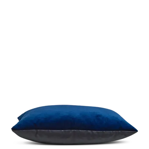 Купить Декоративная подушка Cushion Velvet Square в интернет-магазине roooms.ru