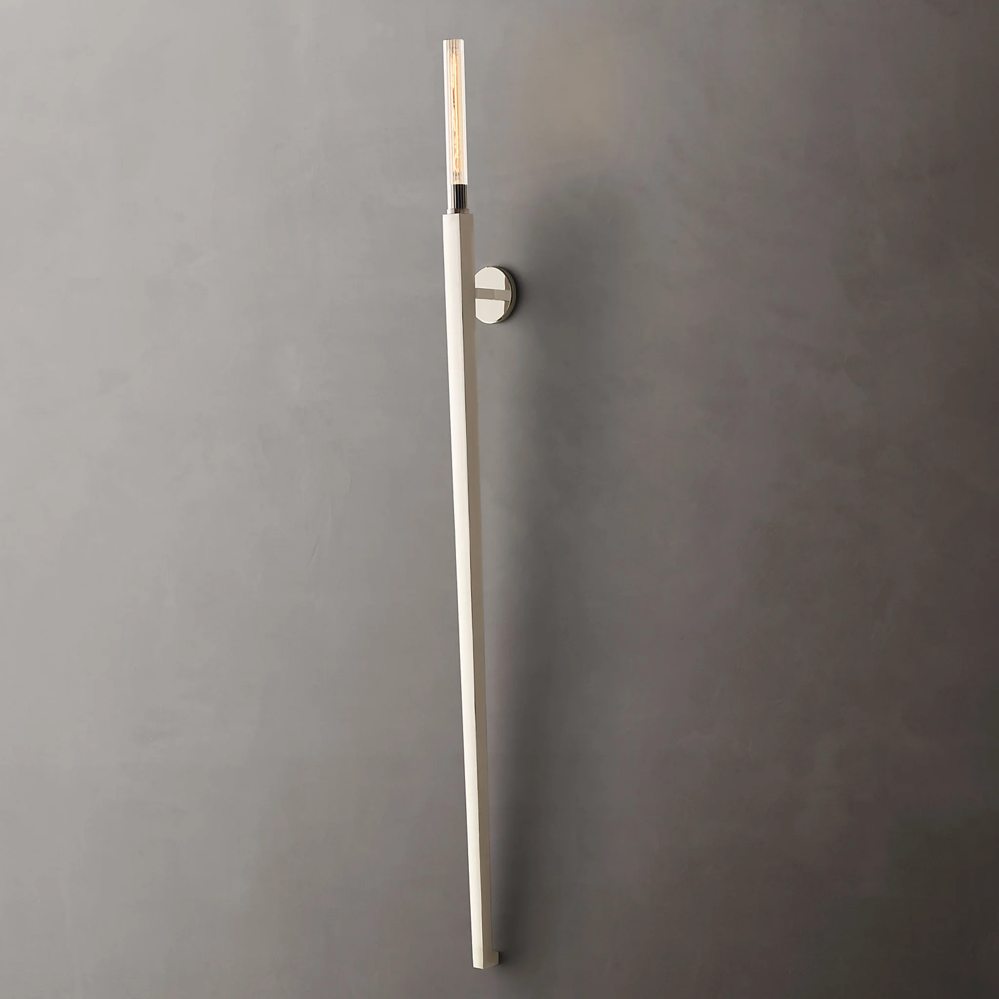 Купить Уличное бра Cannele Outdoor Torch Sconce в интернет-магазине roooms.ru