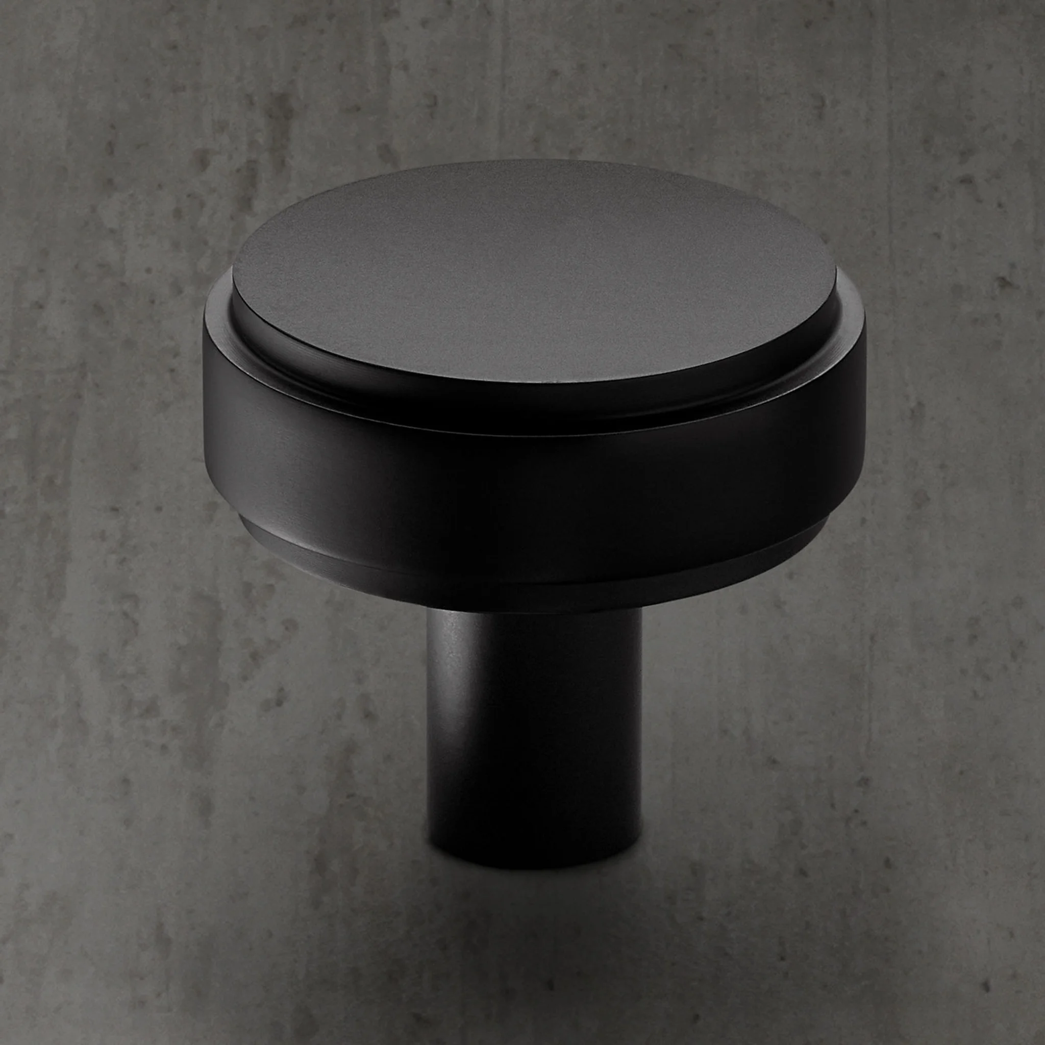 Купить Ручка-кнопка Lambeth Smooth Knob в интернет-магазине roooms.ru