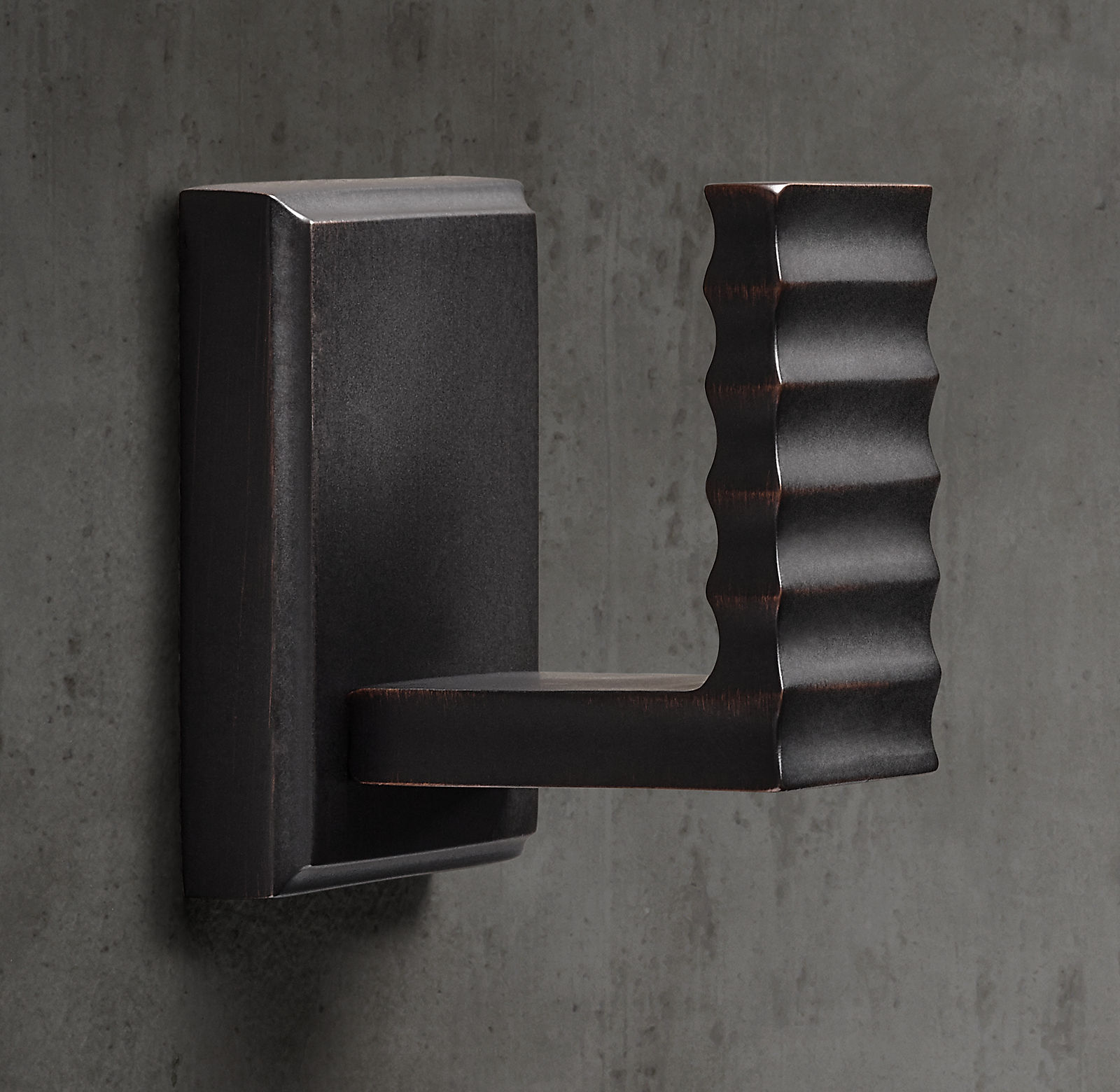 Купить Крючок Helmsley Hook в интернет-магазине roooms.ru