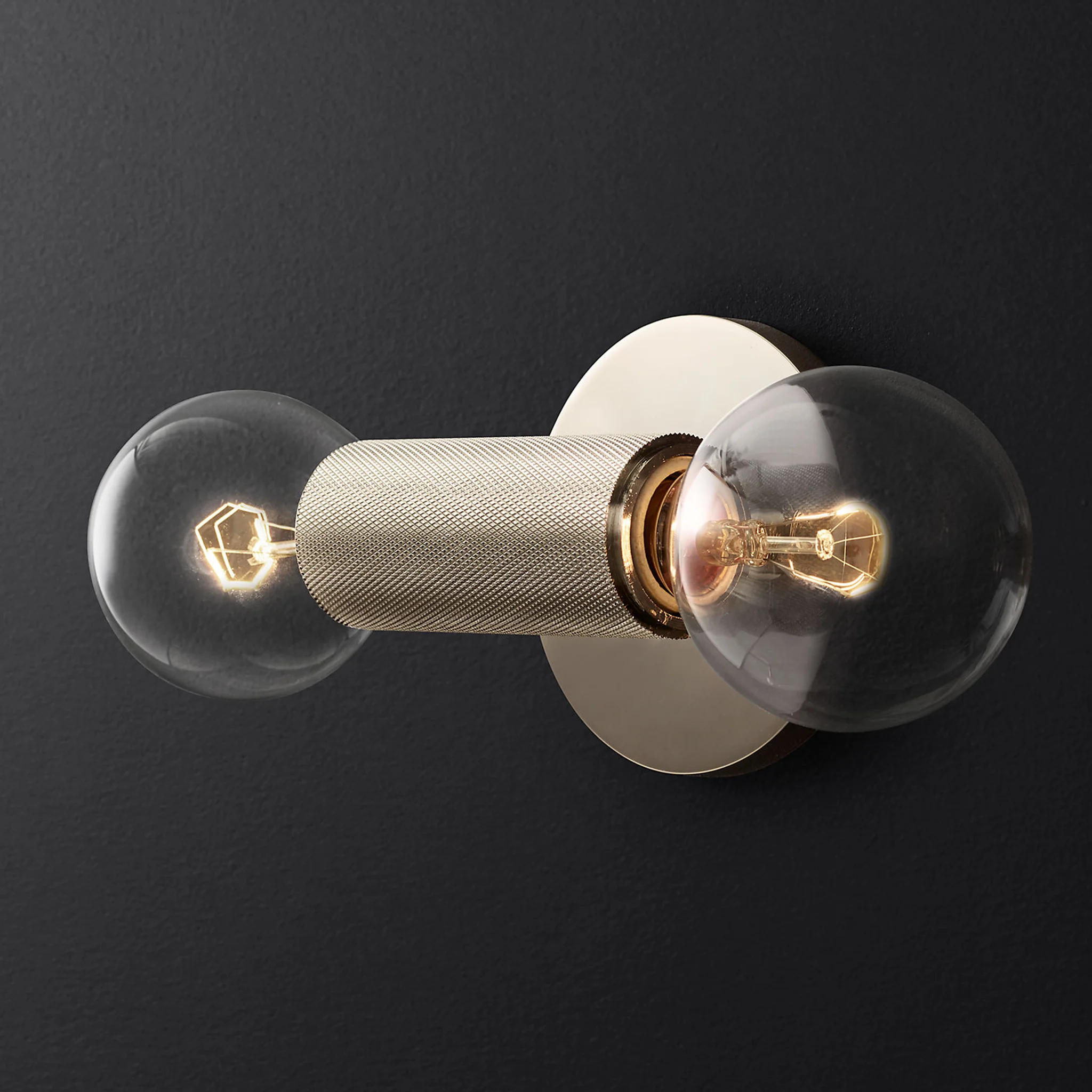 Купить Бра Utilitaire Socket Linear Sconce в интернет-магазине roooms.ru