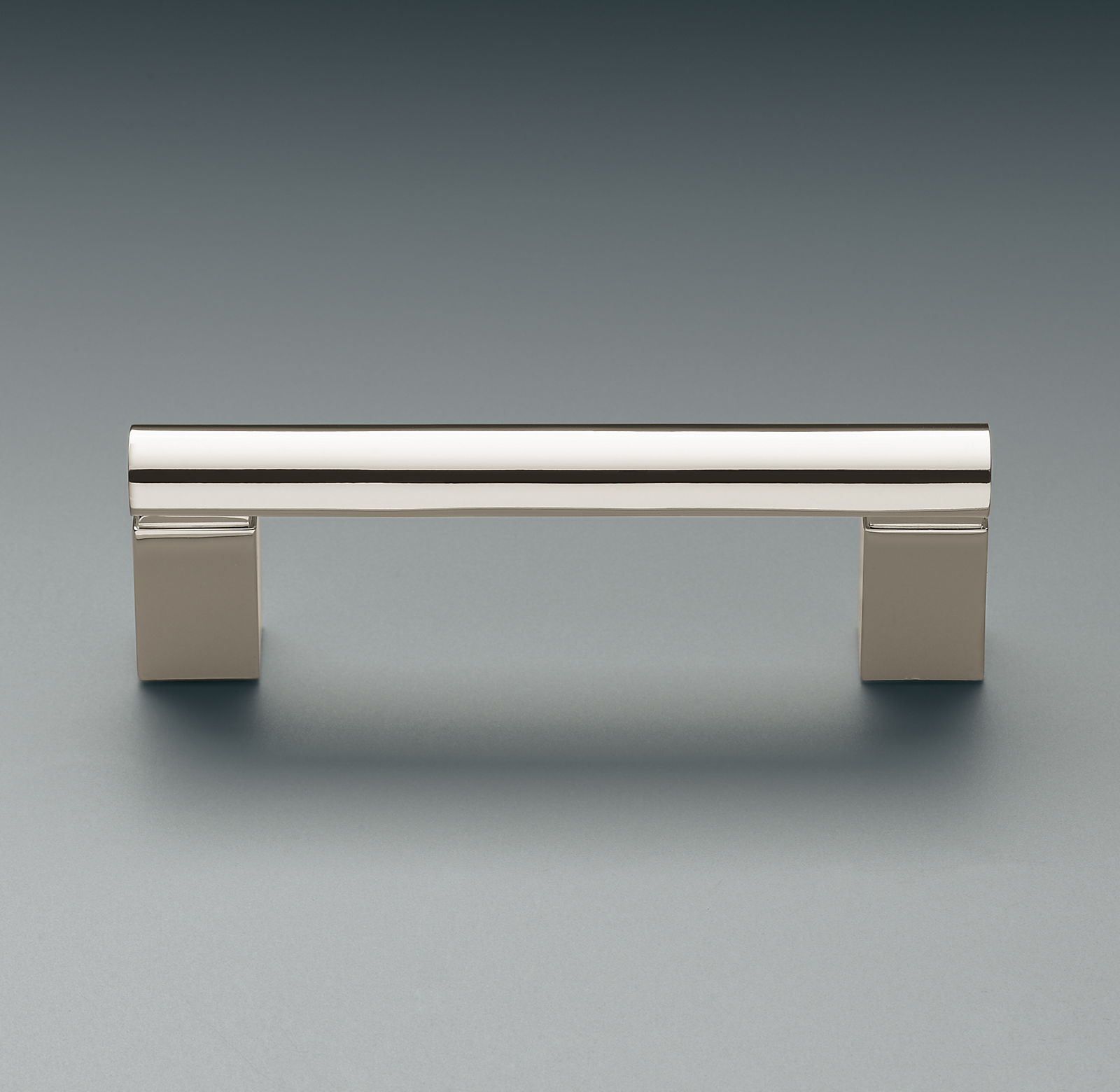 Купить Ручка Modern Pull в интернет-магазине roooms.ru