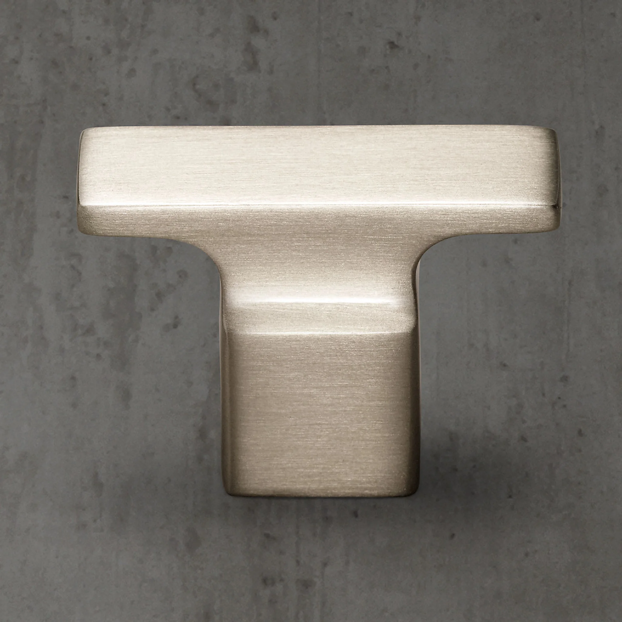 Купить Ручка-кнопка Colliers Knob в интернет-магазине roooms.ru