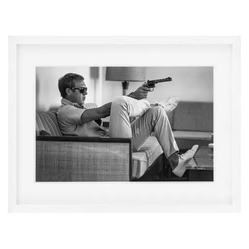 Купить Постер Print Steve McQueen takes Aim в интернет-магазине roooms.ru