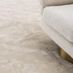 silver sand H: 200 cm W: 300 cm