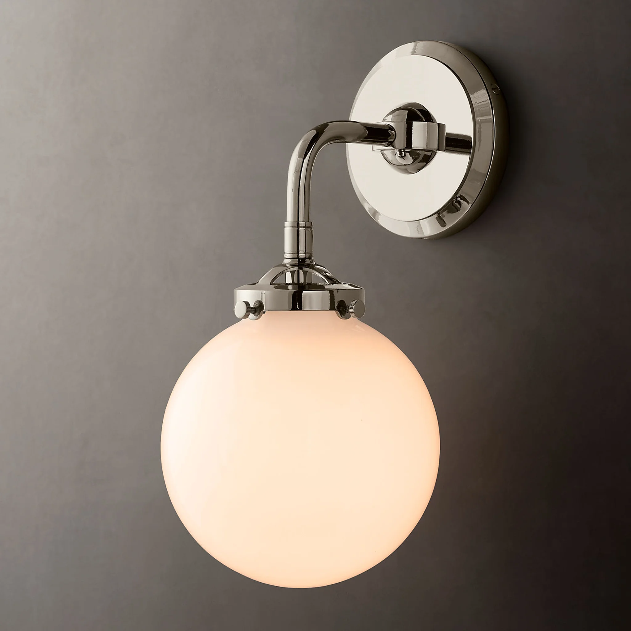 Купить Бра Bistro Globe Milk Glass Sconce в интернет-магазине roooms.ru