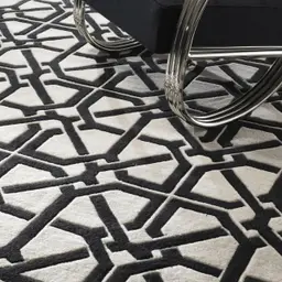 black & off-white H: 300 cm W: 400 cm