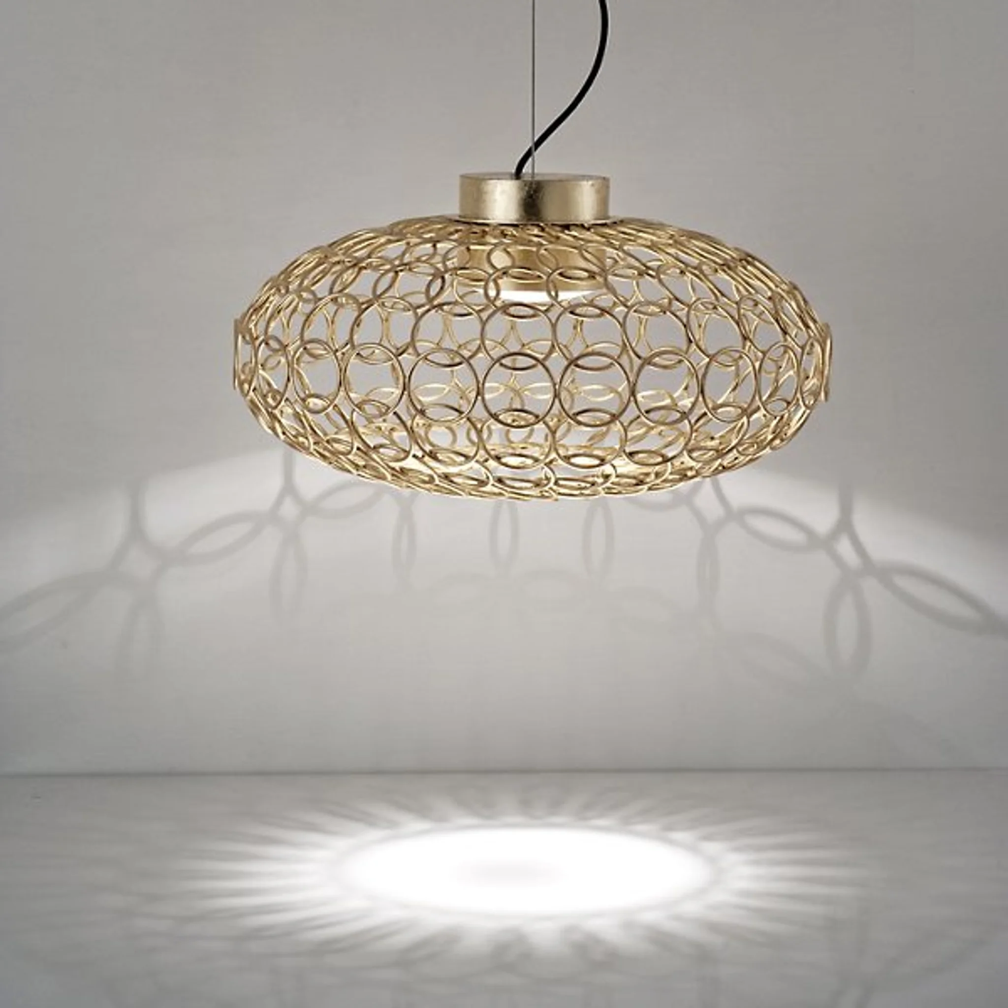 Купить Подвесной светильник G.R.A. Oval LED Pendant в интернет-магазине roooms.ru