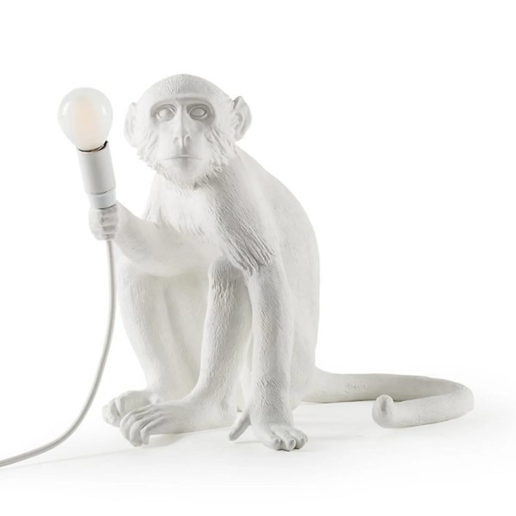 Купить Настольная лампа Monkey LED Sitting Lamp в интернет-магазине roooms.ru