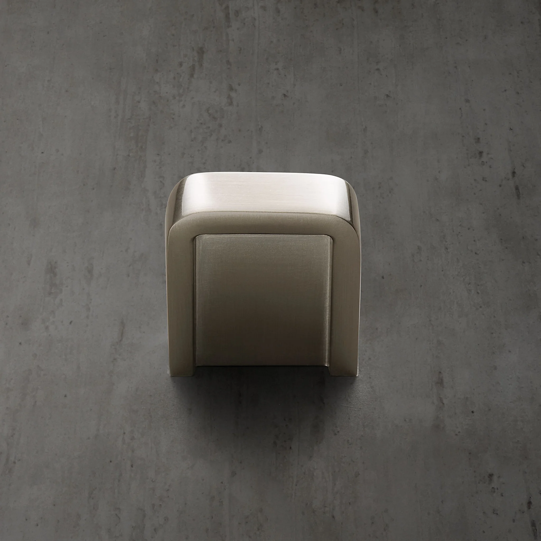 Купить Ручка-кнопка Hounslow Knob в интернет-магазине roooms.ru