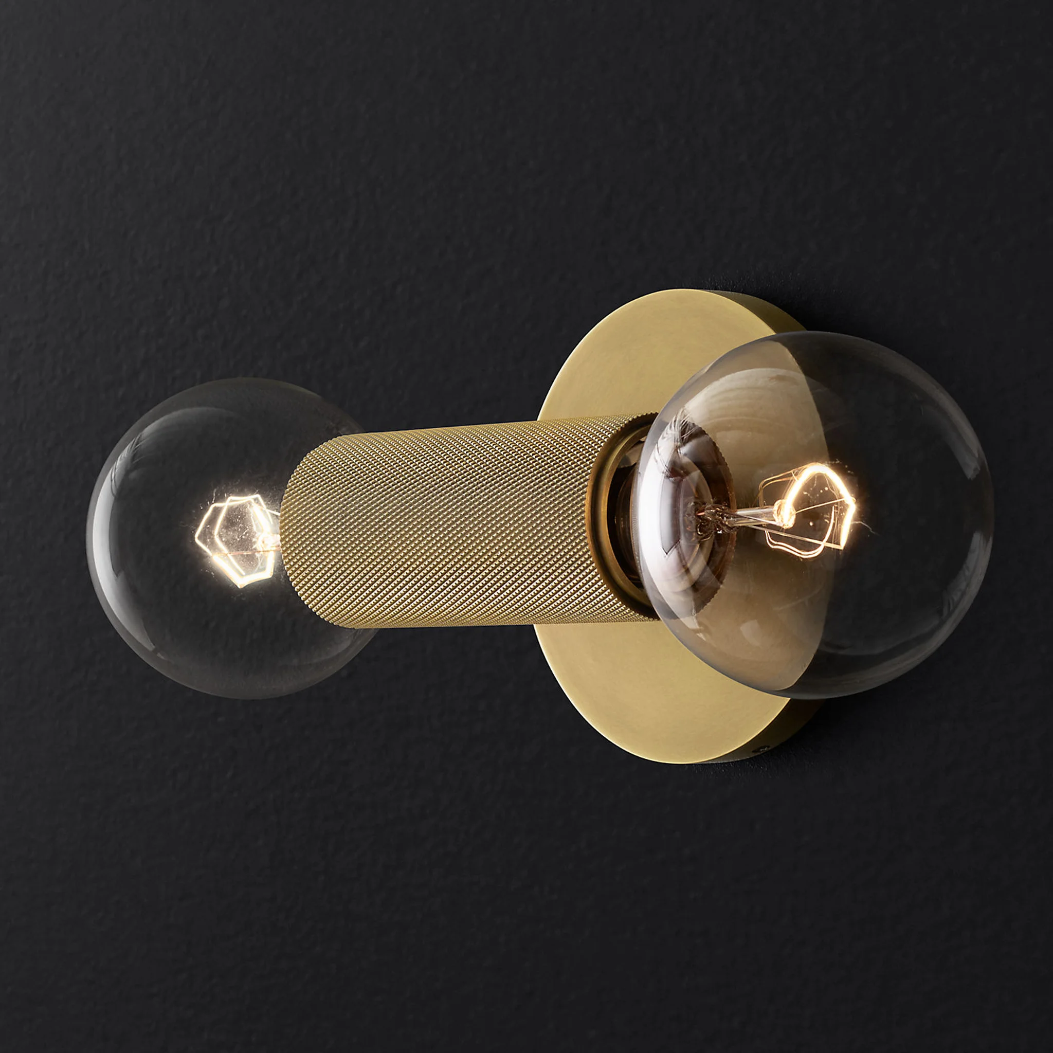 Купить Бра Utilitaire Socket Linear Sconce в интернет-магазине roooms.ru