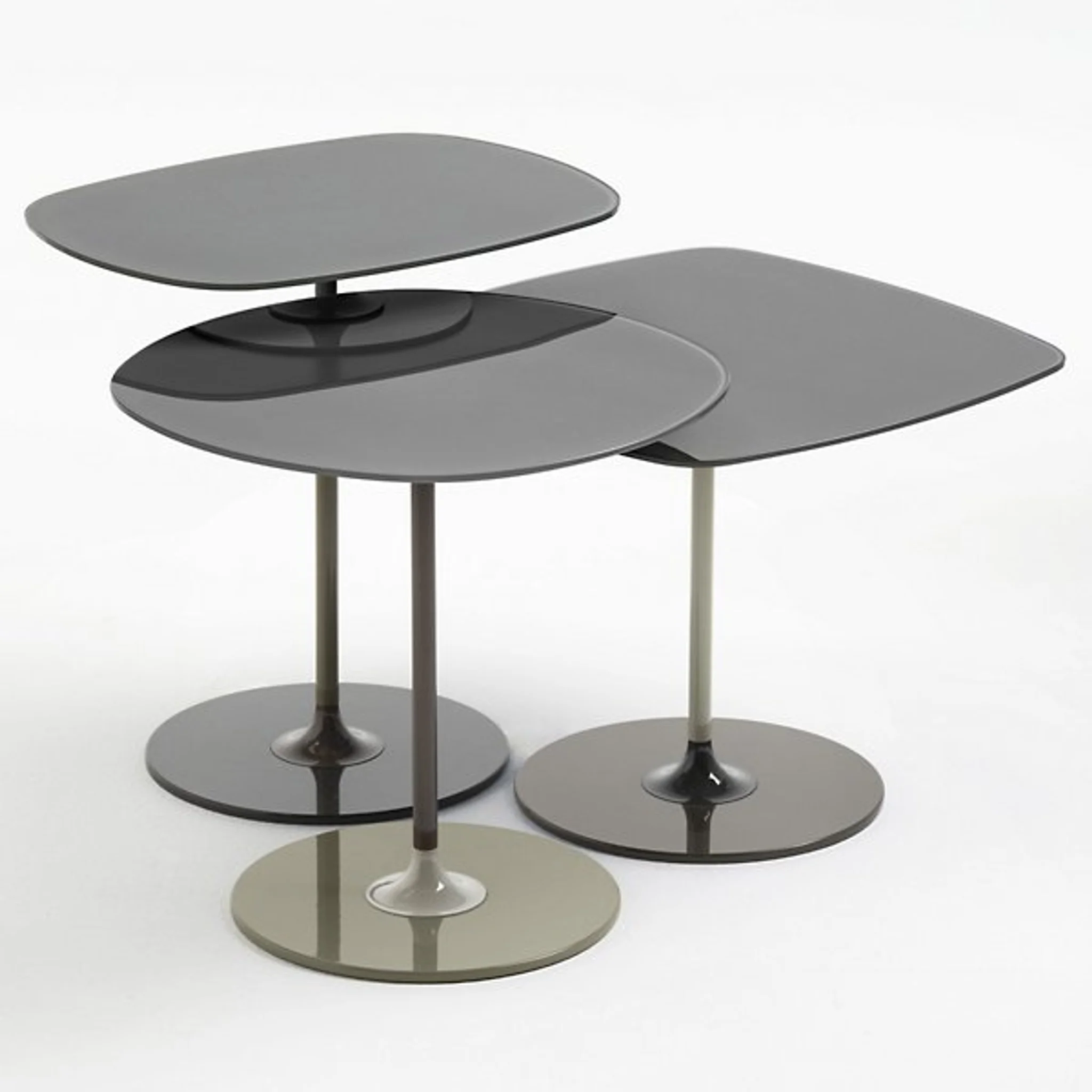 Купить Журнальный столик Thierry Side Table Set of 3 в интернет-магазине roooms.ru
