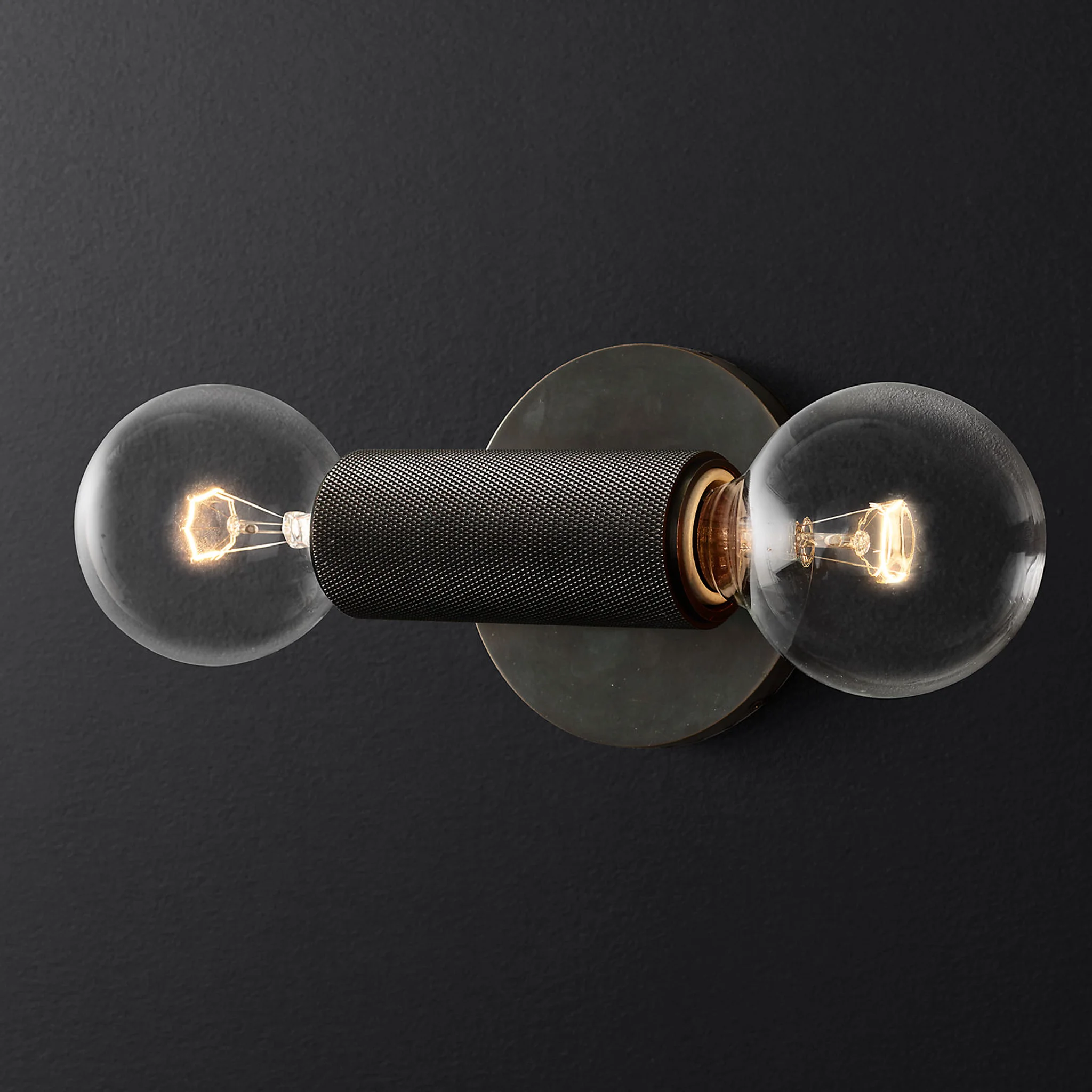 Купить Бра Utilitaire Socket Linear Sconce в интернет-магазине roooms.ru
