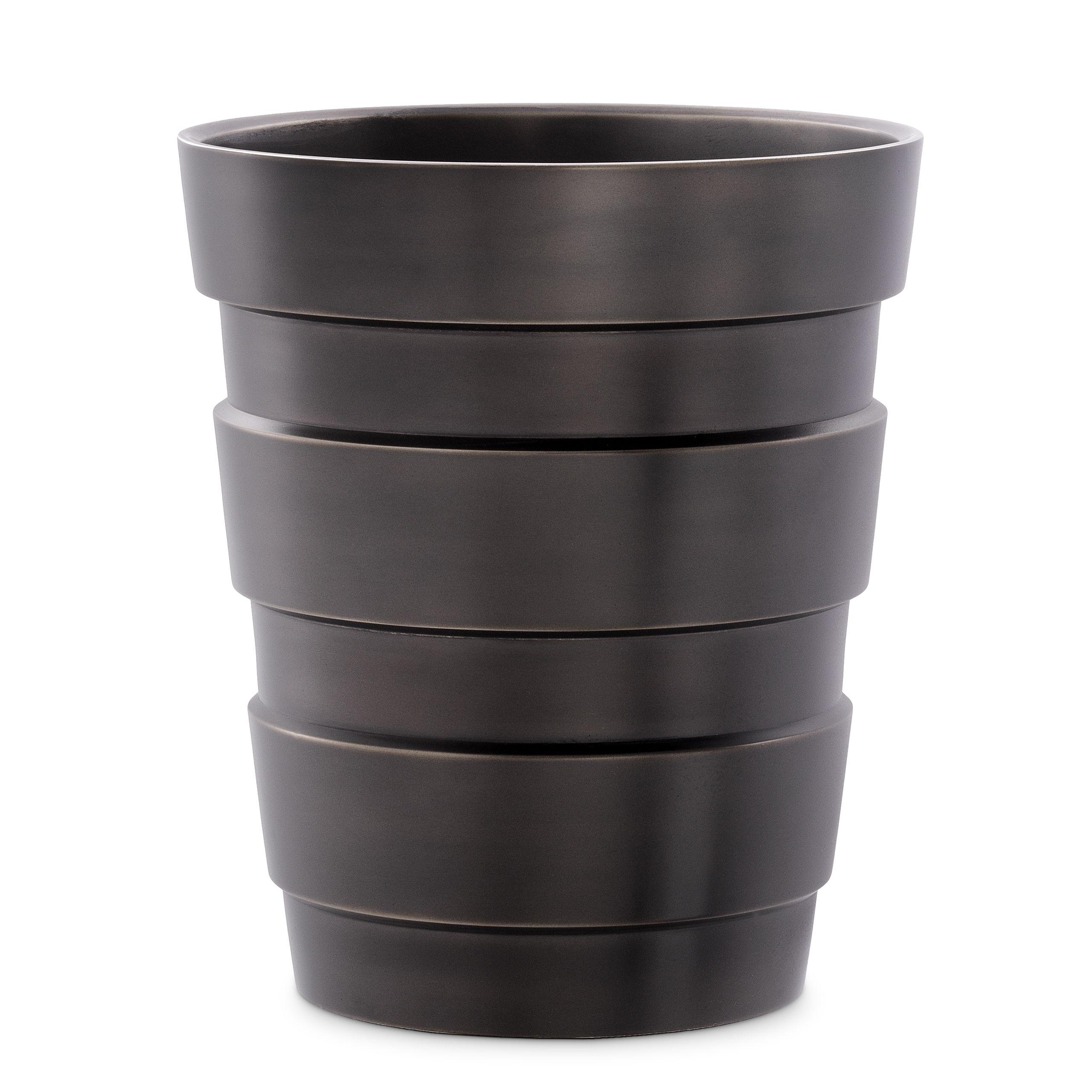 Купить Ваза Vase Apex в интернет-магазине roooms.ru