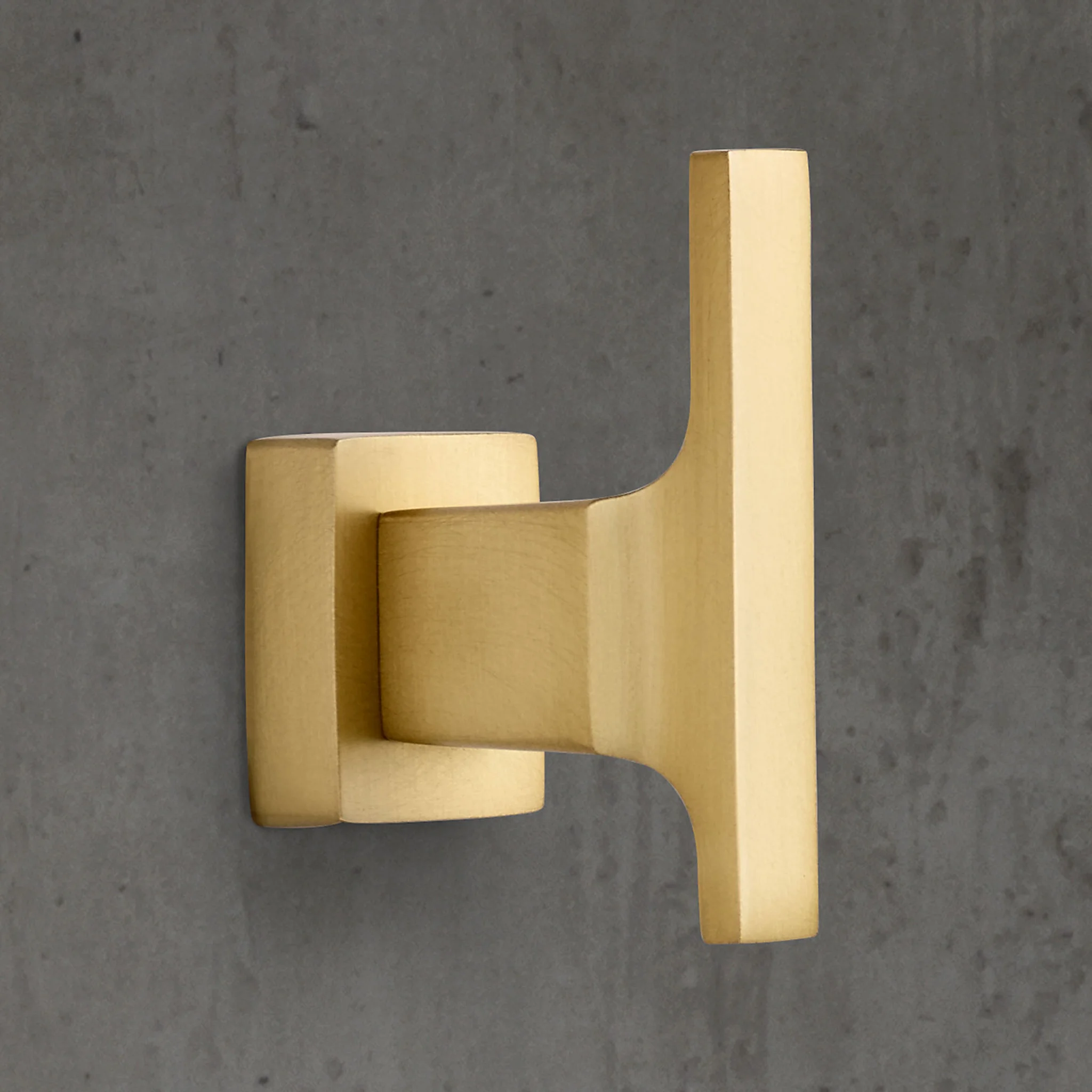 Купить Крючок Colliers Hook в интернет-магазине roooms.ru