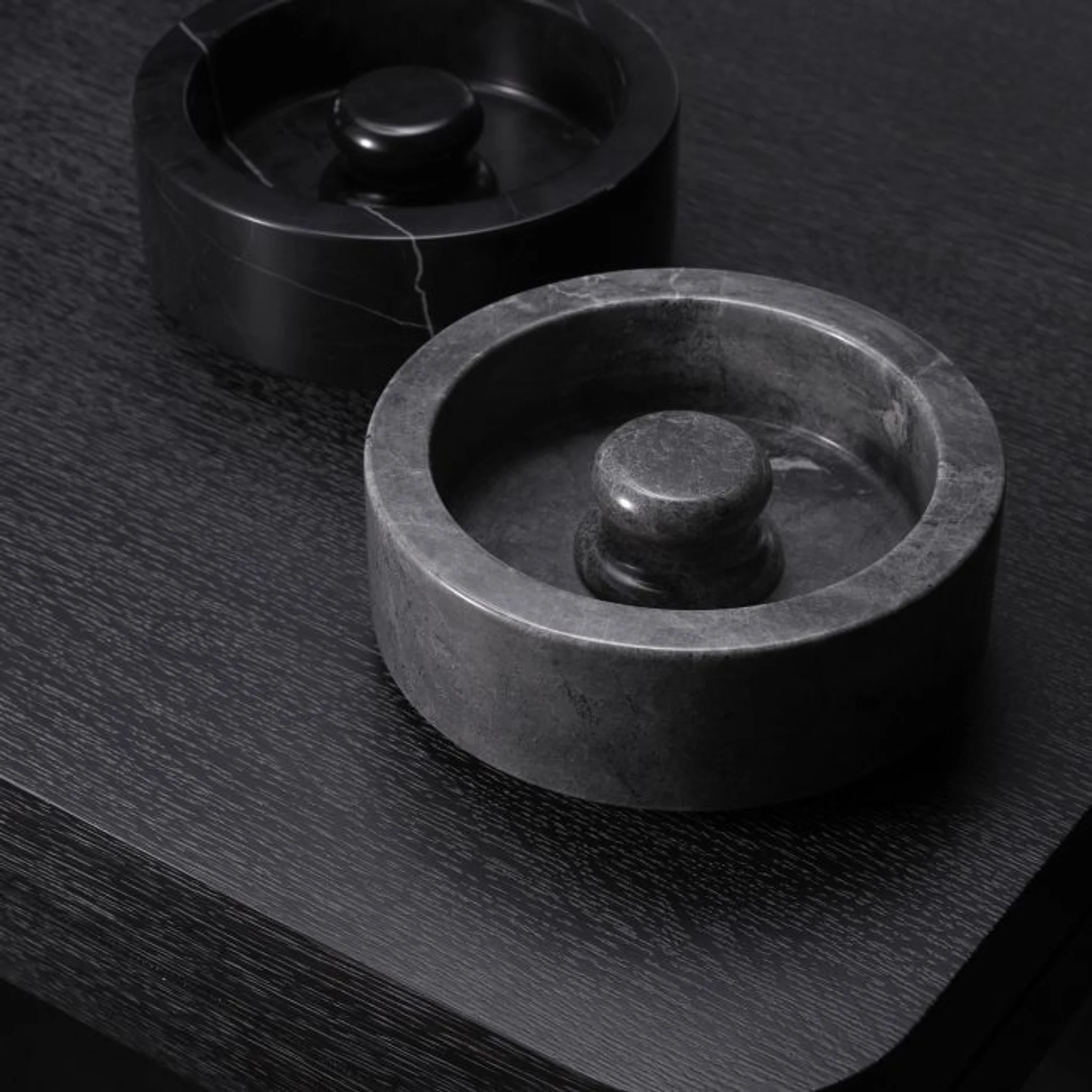 Купить Пепельница Ashtray Poulsen в интернет-магазине roooms.ru