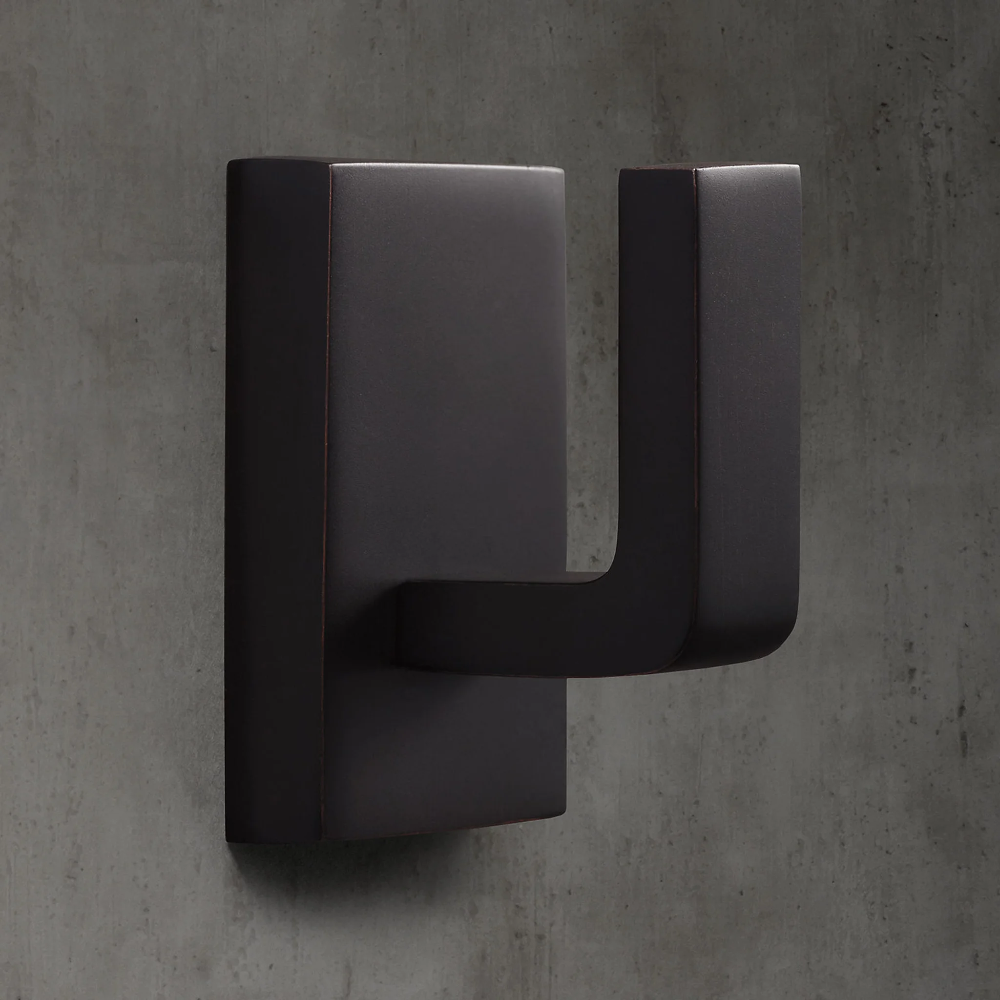 Купить Крючок Hounslow Hook в интернет-магазине roooms.ru