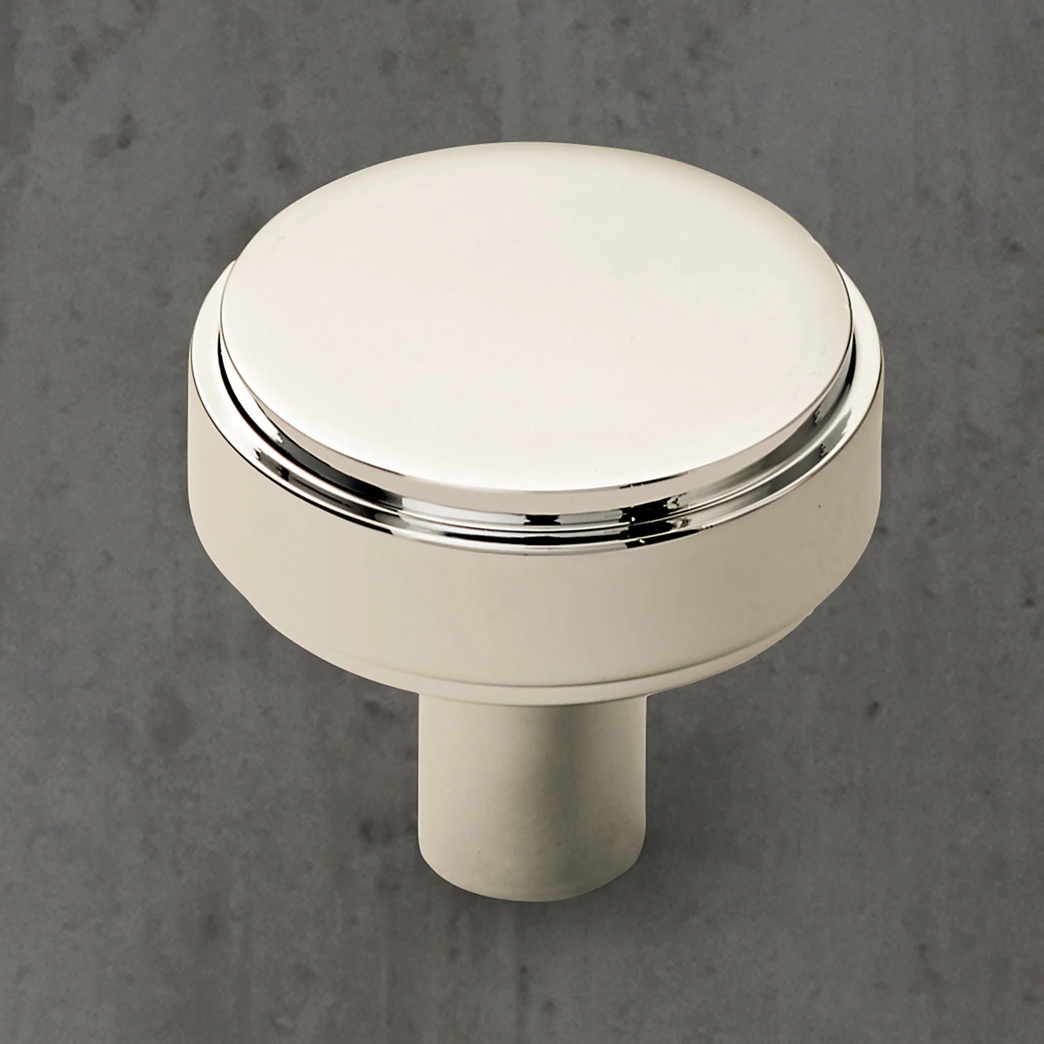 Купить Ручка-кнопка Lambeth Smooth Knob в интернет-магазине roooms.ru